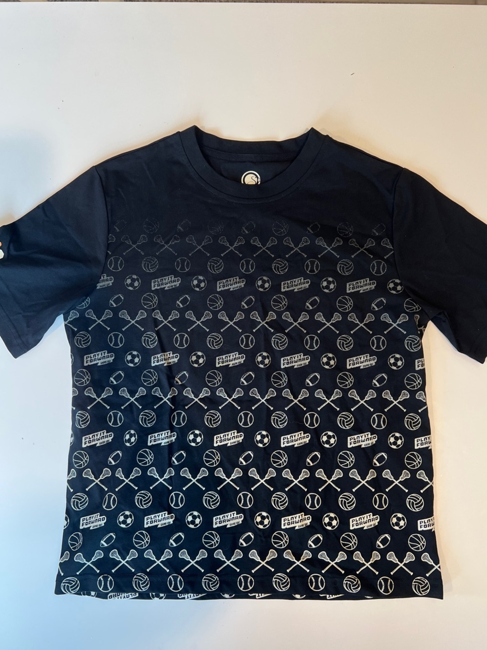 NWOT ✨Youth L T shirt